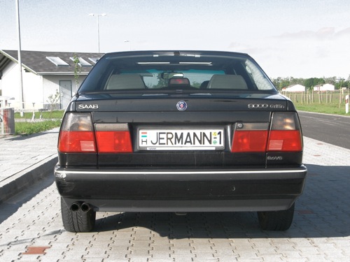 JERMANN-1 rendszámú Saab 9000