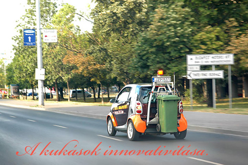 Smart kukásautó a Szentendrei úton