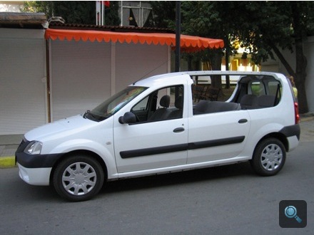 Kabrióvá alakított Dacia Logan MCV a bulgáriai Naposparton. Fotó: H. Zoltán