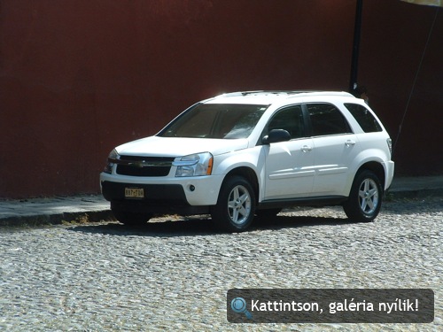 Fehér Chevrolet Equinox Mexikóvárosban