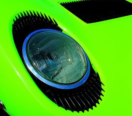 Zöld Lamborghini Miura első lámpája. Fotó: Auto Italia