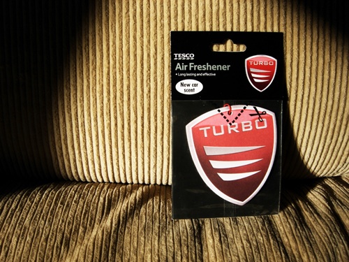 „Turbo” márkájú Tesco légfrissítő