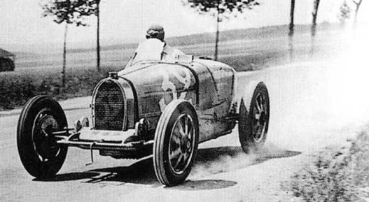 Bugatti Type 51, soros nyolchengeres motorral