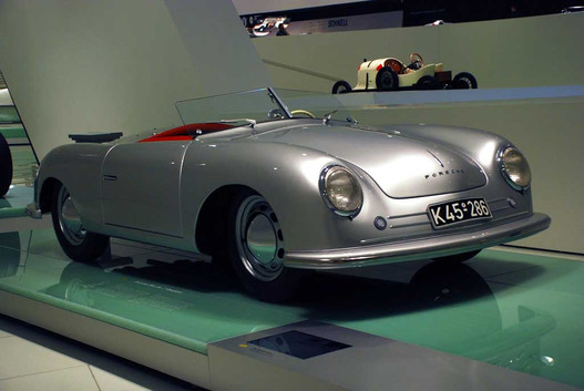 Az első Porsche nevű autó