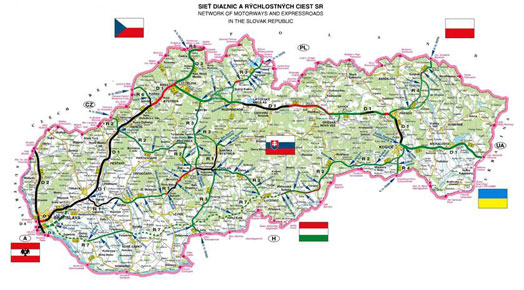 A szlovákon a 2010-ig tervezett szakaszok is bejelölve. 