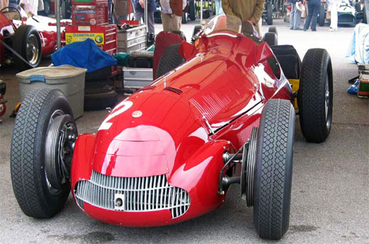Aki korai Ferrarit akar látni - például egy ilyen 159-est -, menjen Goodwoodba