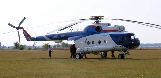 Az 1970-es tiszai árvíznél 4500 embert mentettek ki ilyen Mi-8-as helikopterekkel