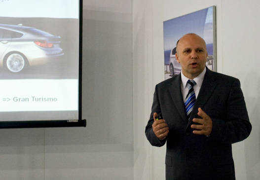 Kiszely Csaba, a BMW Magyarország Műszaki oktatója magyarázta el a részleteket
